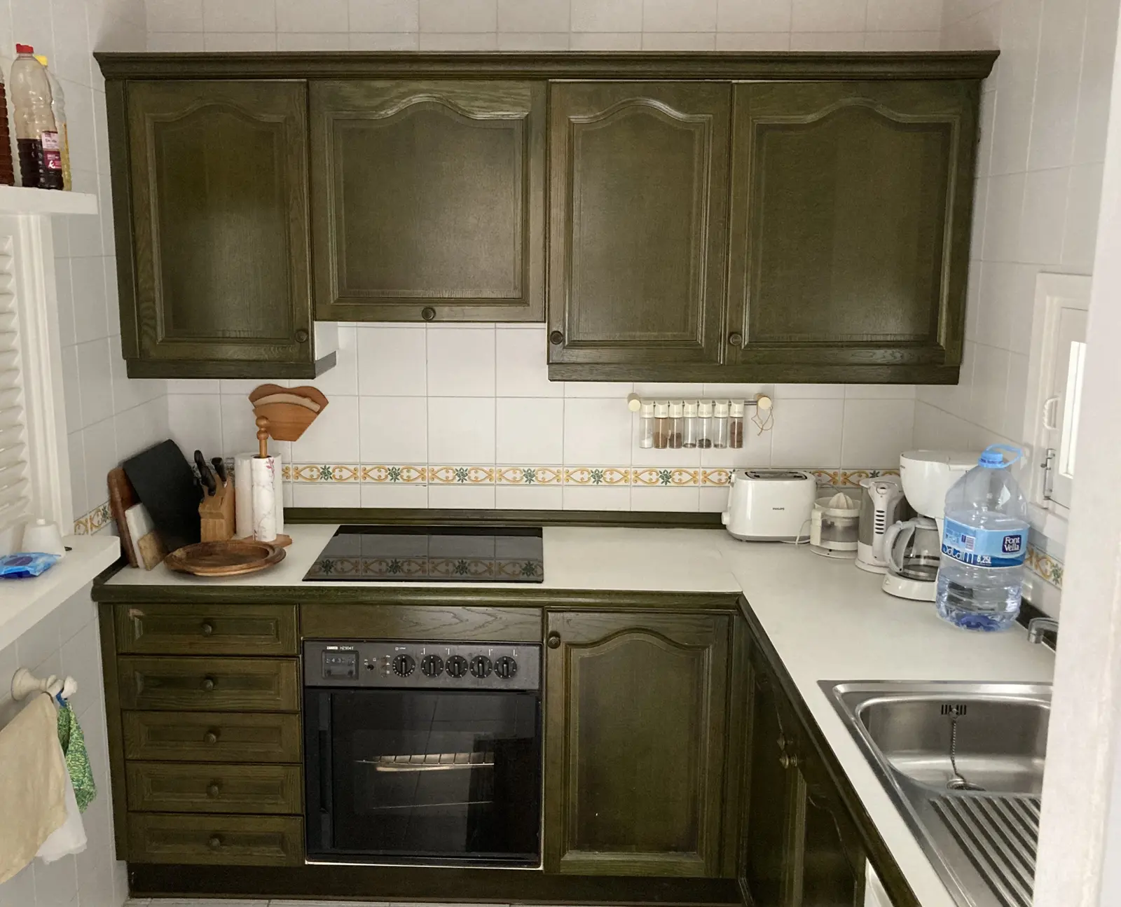 Fully equipped kitchen - Bougainvillea 15